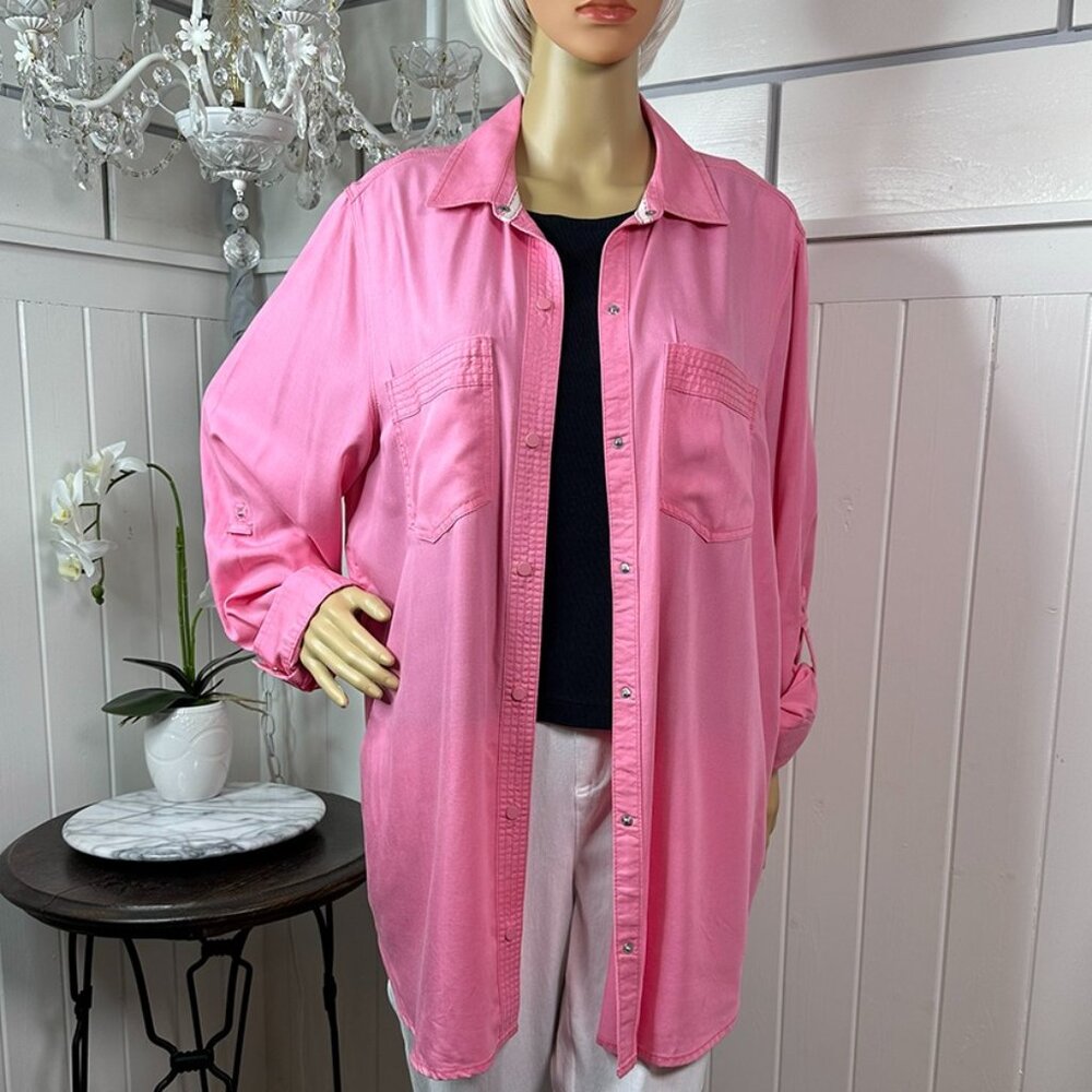 Pink  Snap Collared Long Blouse Intro size 1X Decorative stitching